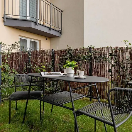 Elegant Szpakowa 10 With 2 Parking Spaces & Terrace By Renters Краков